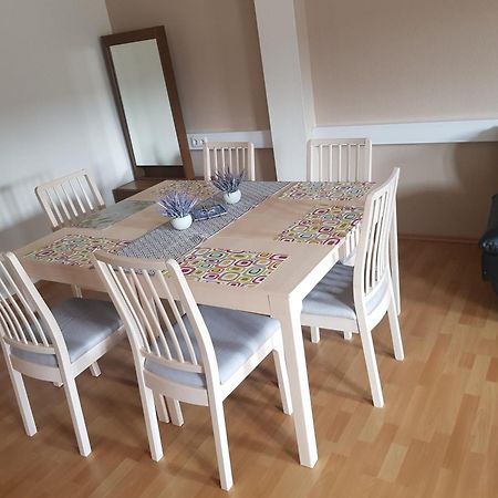 Ferienwohnung Am Ring Baar  Bagian luar foto