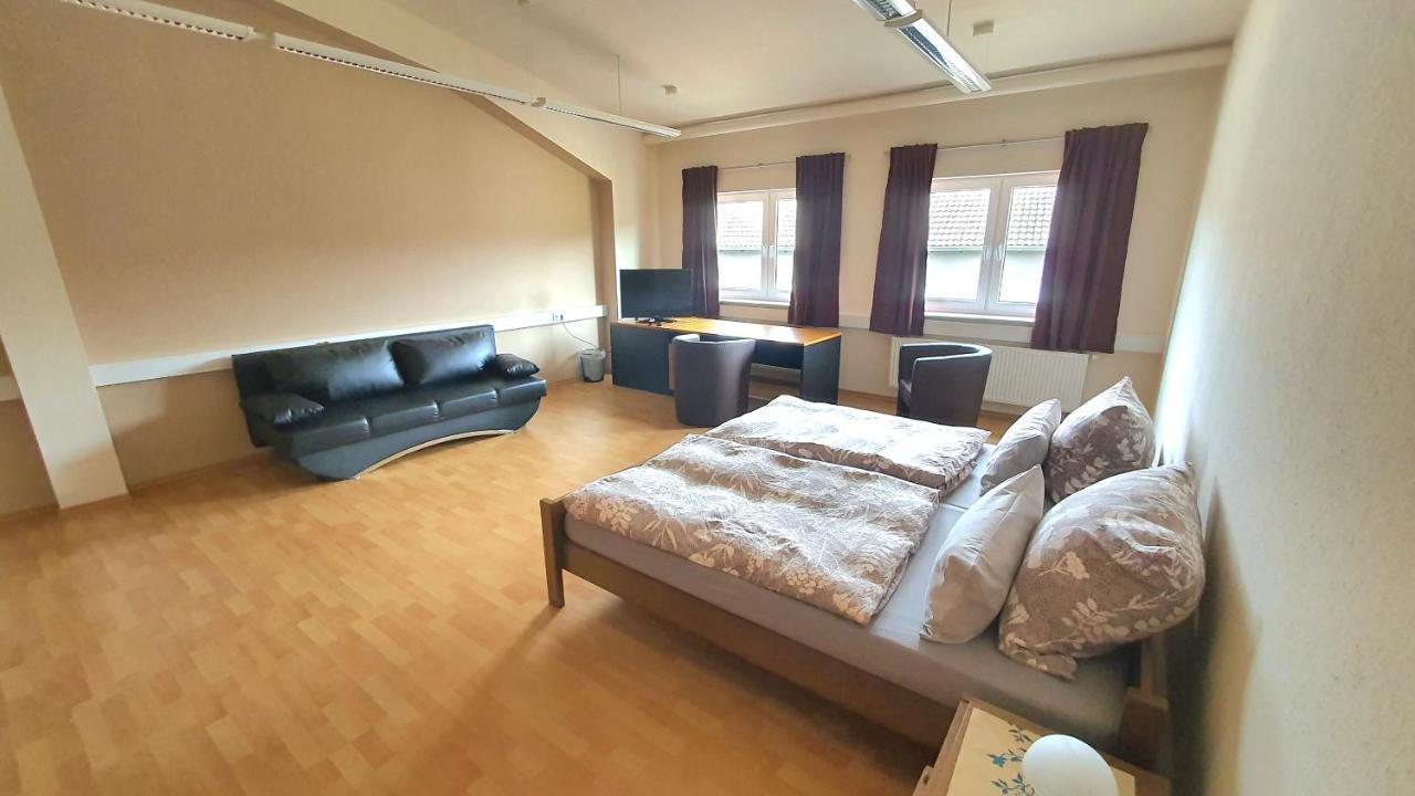 Ferienwohnung Am Ring Baar  Bagian luar foto